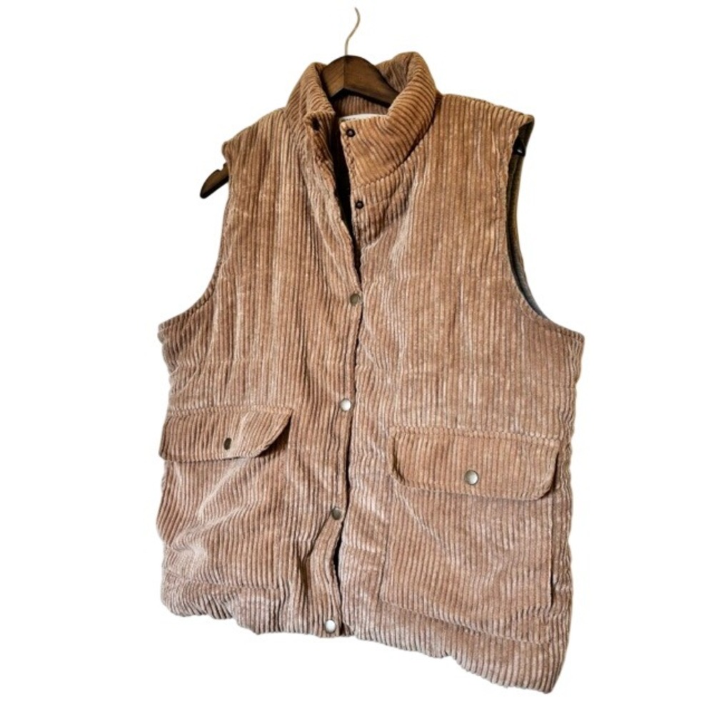 BKE Mens XL Tan Corduroy Puffer Vest Quilted Snap Front Pockets Lined Brown
